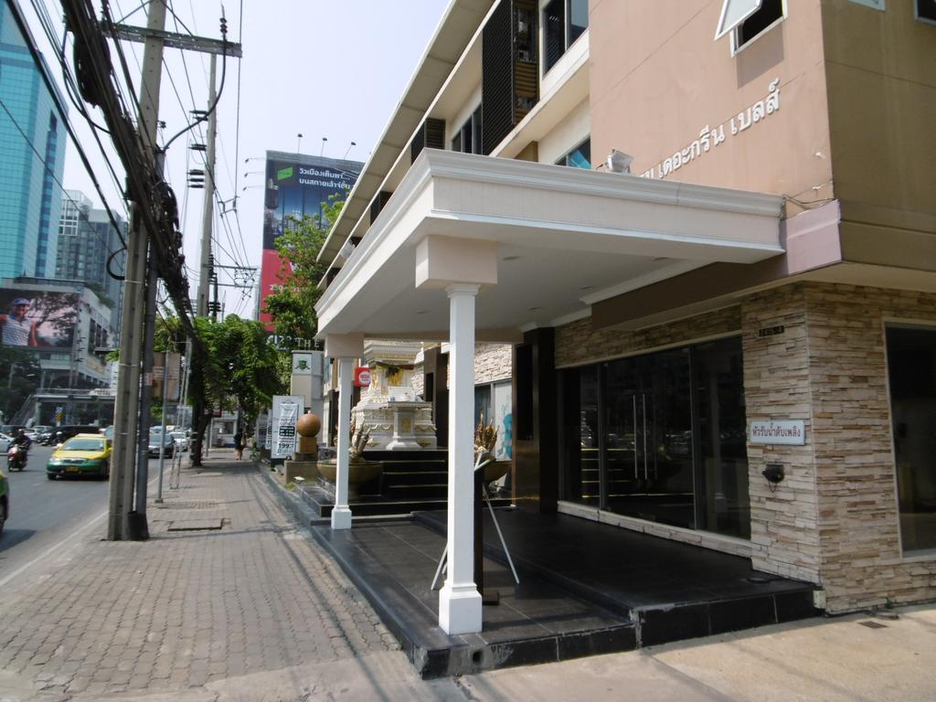 The Green Bells Bangkok Exterior foto