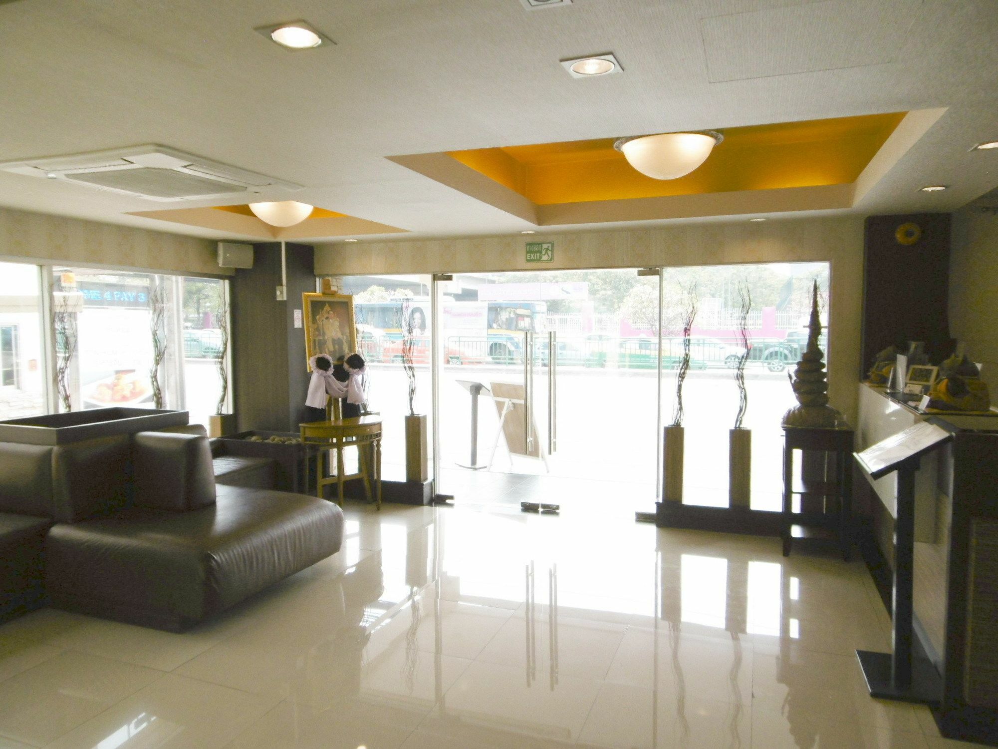 The Green Bells Bangkok Exterior foto